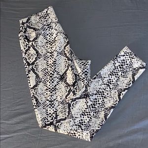 Snakeskin Kingdom 2.0 legging